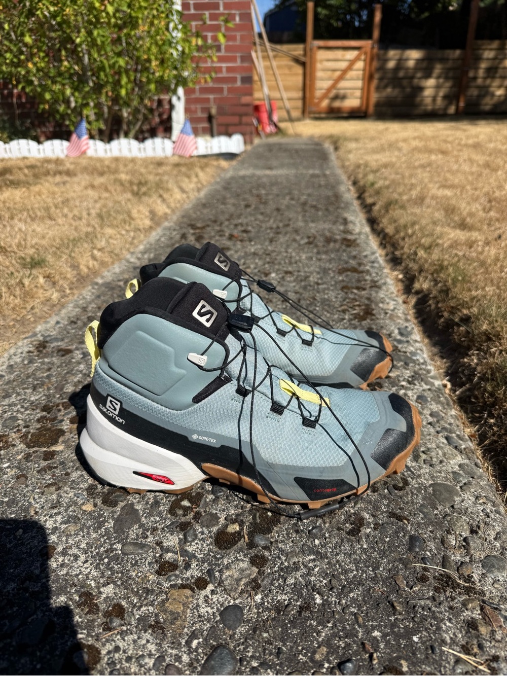 Salomon Cross Hike - Size 8